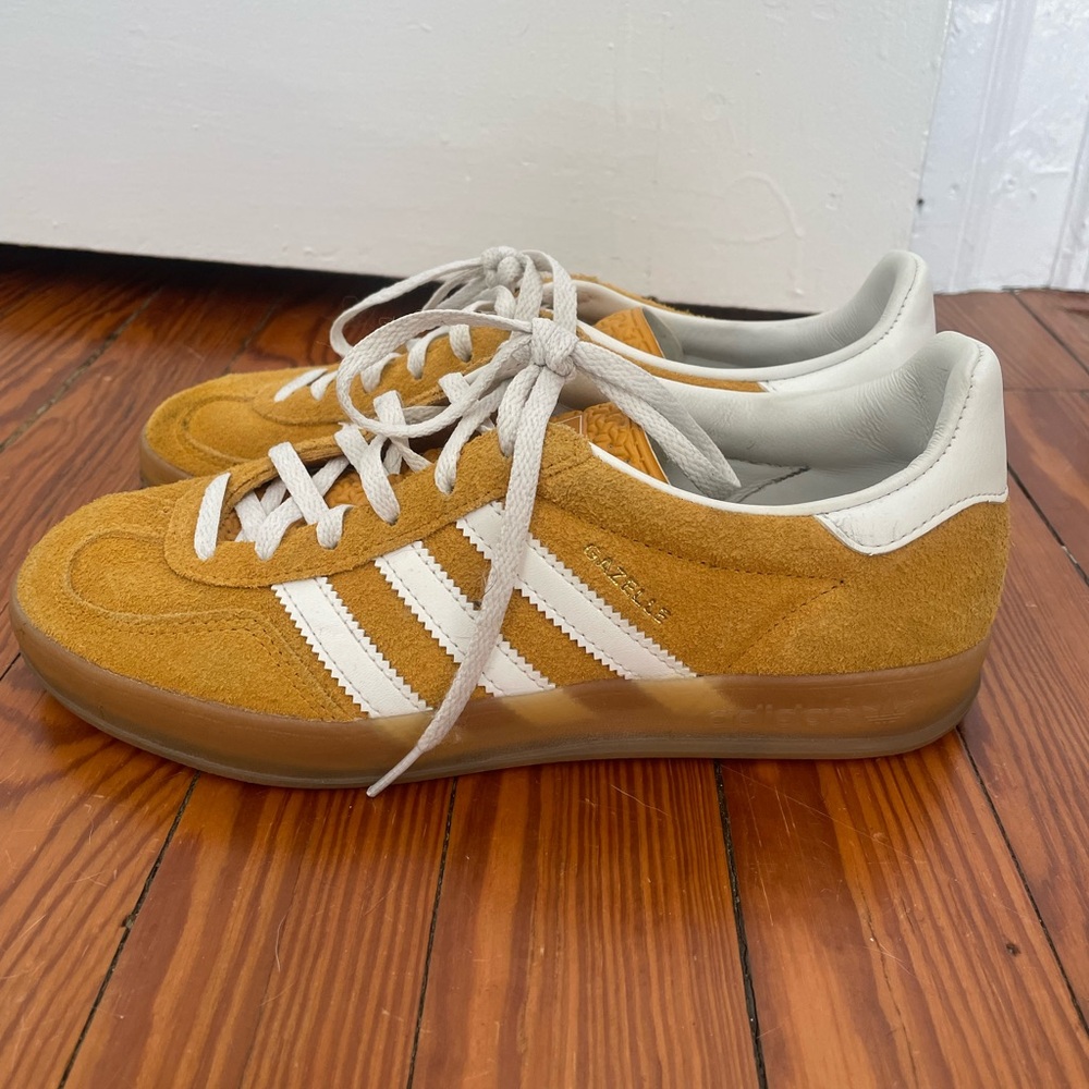Adidas gazelle sneakers